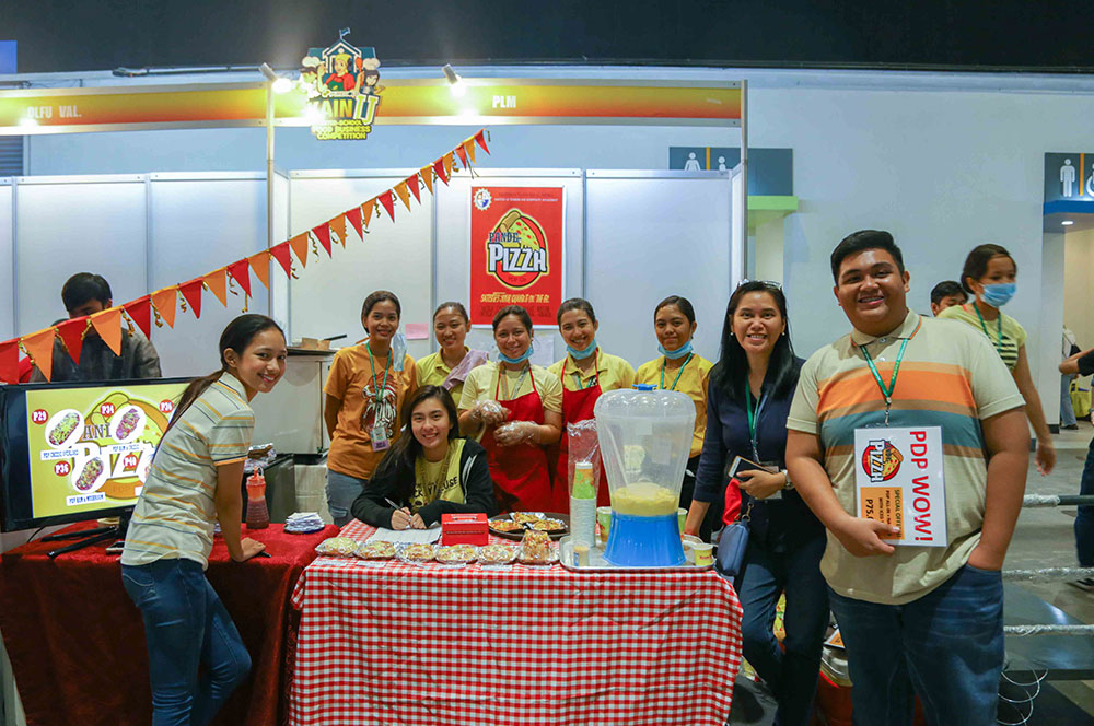 Pamantasan ng Lungsod ng Maynila introduces affordable to-go food, Pan De Pizza