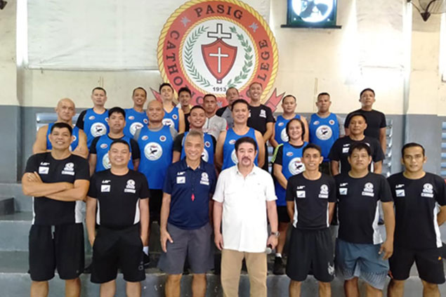 NCRAA general manager Buddy Encarnado and tournament commissioner George Magsino attended the referees’ workout as the game officials prepare themselves for the coming 26th season.